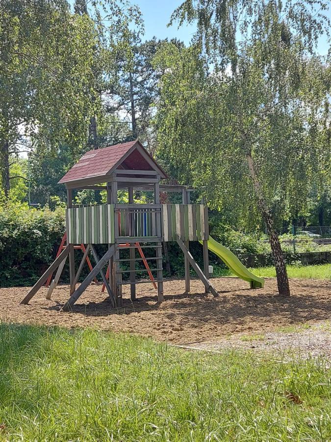 Tulipan Bungalow Camping Resort Дьєнешдіаш Екстер'єр фото