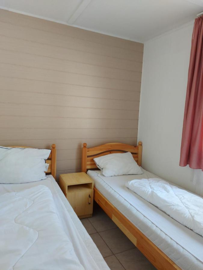 Tulipan Bungalow Camping Resort Дьєнешдіаш Екстер'єр фото