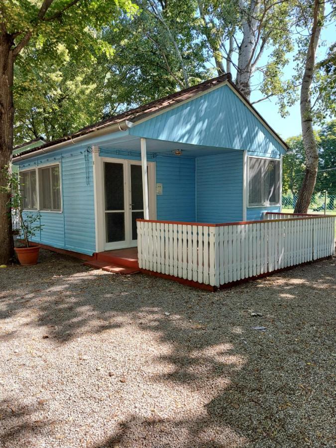 Tulipan Bungalow Camping Resort Дьєнешдіаш Екстер'єр фото