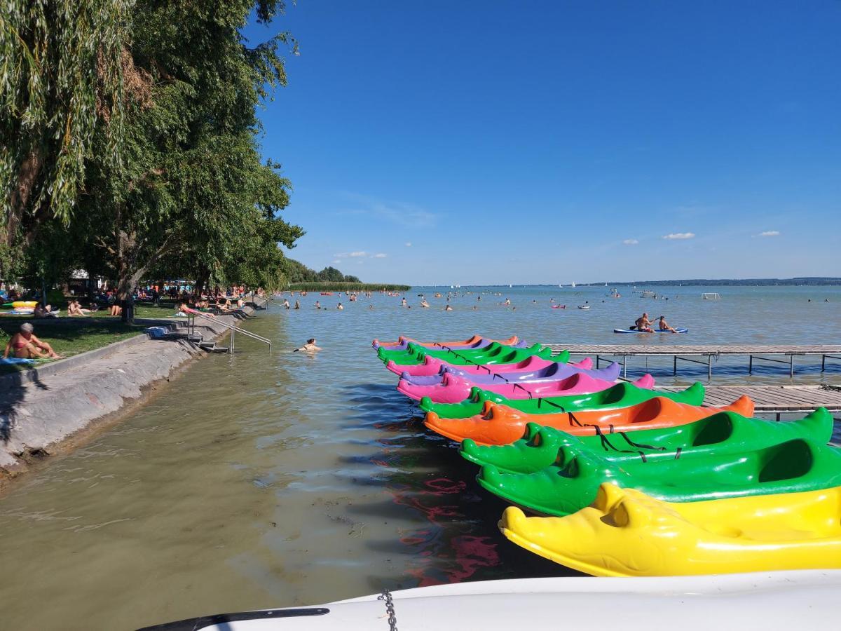 Tulipan Bungalow Camping Resort Дьєнешдіаш Екстер'єр фото